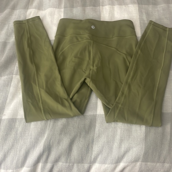 NWOT Lululemon Leggings - Picture 5 of 8
